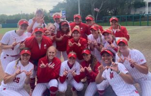 Softball seniors will not be allowed to return at Wisconsin